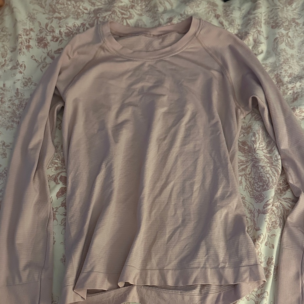 Women's Lululemon Long Sleeve Top in Light Pink